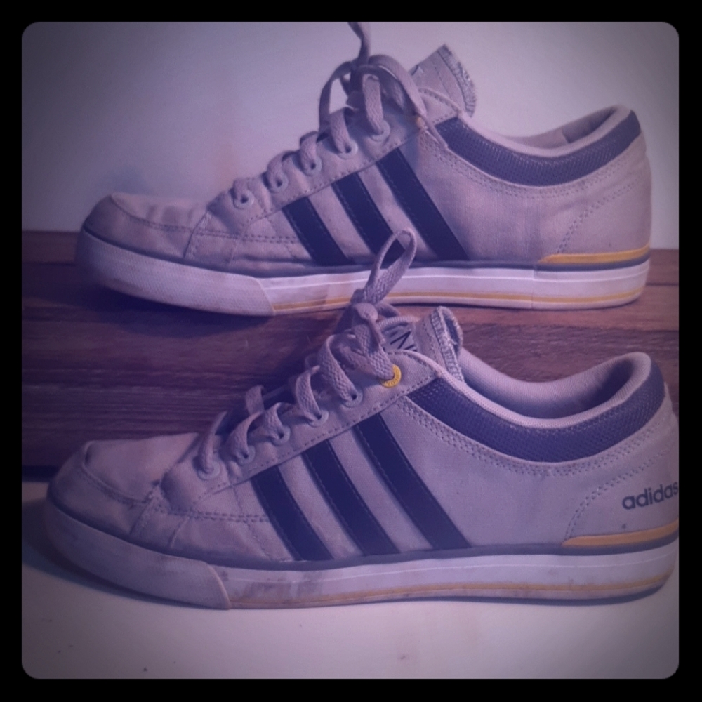 Adidas Neo size 12